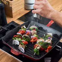 STAUB | Pure Grill Square Cast Iron Grill Pan – 26x26 cm - Cherry Red - American Grill, Non-Stick