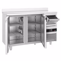 Stół chłodniczy barowy do napojów PREMIUM – 1580 x 600 mm – z 2 drzwiami, rantem i odbijakiem do kawy
