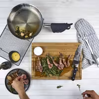 ZWILLING | Skärbräda med saftspår - 360x250mm